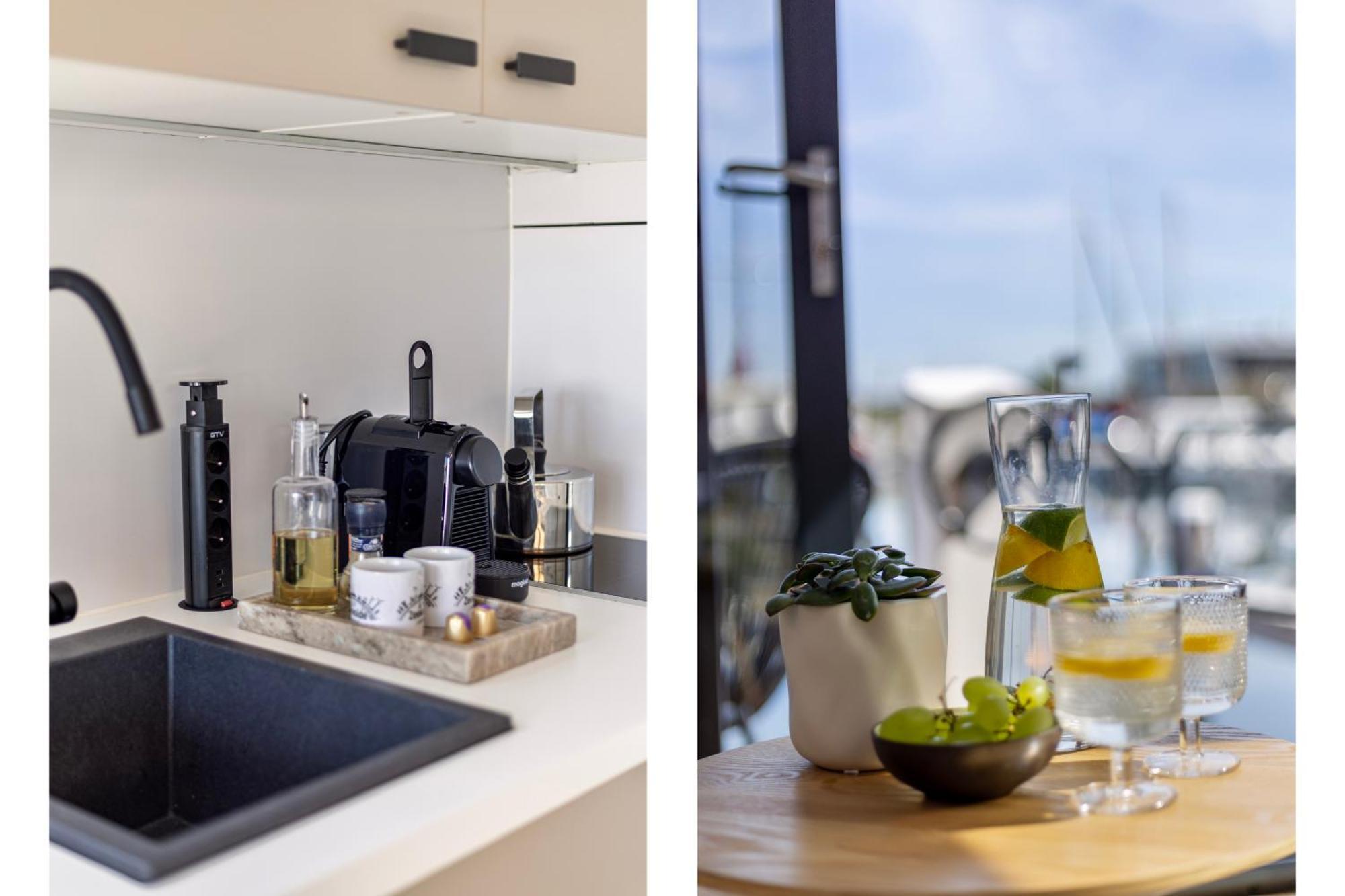 Cosy Tiny Houseboats Near Beach And Restaurants By Weltevreden Experience Zeewolde Exteriör bild